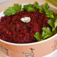 Frische Salate und Beilagen