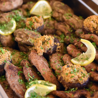 Gegrillte Hähnchen- und Putenschnitzel
